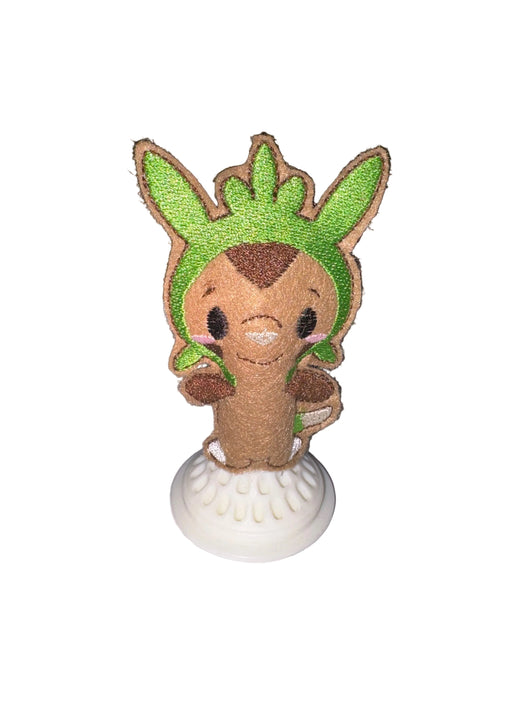 Critter ches finger puppet