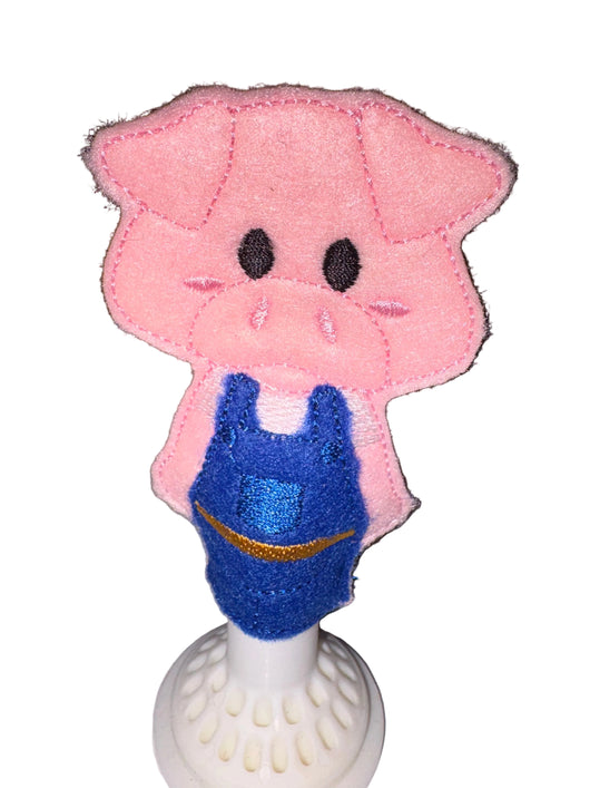 Straw Pig Finger Puppet