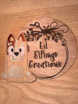 Mum dog finger puppet