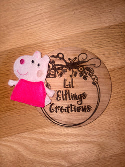 Sheep friend finger puppet